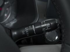 2023款 1.5L CVT时尚型