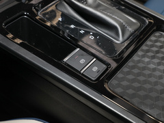 2023款 1.5L CVT豪华型
