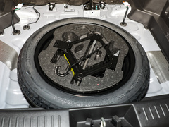 2023款 1.5L CVT豪華型
