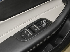 2023款 1.5L CVT豪华型