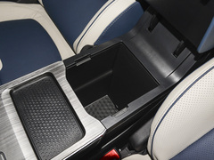 2023款 1.5L CVT豪华型