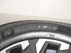 2023款 400T 两驱尊贵型 7座