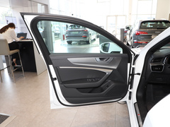 2023款 改款 45 TFSI 臻选动感型