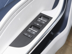 2023款 1.5L CVT时尚版