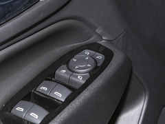2023款 1.5T 驭界版