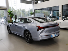 2023款 纯电 520km 后驱版