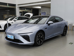2023款 纯电 520km 后驱版