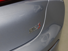 2023款 纯电 520km 后驱版