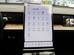 2023款 纯电 520km 后驱版