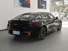 2023款 纯电 520km 后驱版