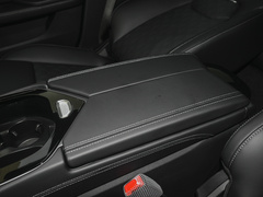 2023款 纯电 520km 后驱版