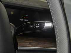 2023款 纯电 520km 后驱版