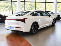 2023款 纯电 520km 后驱Lite版