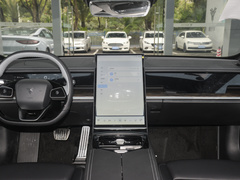 2023款 纯电 520km 后驱Lite版