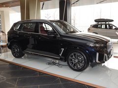 2023款 xDrive 30Li M运动套装