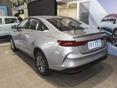 2024款 410KM 豪华型