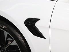 2023款 冠军版 550km 尊贵型