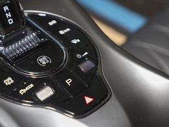 2023款 冠军版 550km 尊贵型
