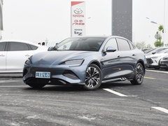 2023款 冠军版 550km 尊贵型