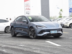2023款 冠军版 550km 尊贵型