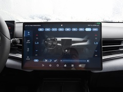 2023款 冠军版 550km 尊贵型