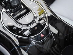 2023款 冠军版 550km 尊贵型