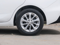 2024款 1.5L 双离合悦享版