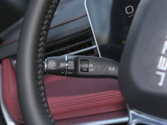 2023款 1.5T DCT超越PRO版 7座