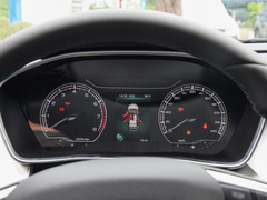 2023款 1.5T DCT铂金版