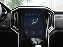 2023款 2.0T 手动柴油四驱精英型大双
