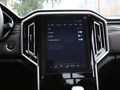 2023款 2.0T 手动柴油四驱精英型大双