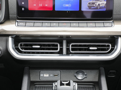 2023款  2.0T商用版自动汽油两驱精英型长箱GW4C20B