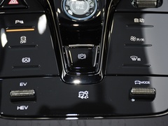 2023款 DM-i 冠军版 121KM 尊享型