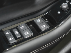 2023款 2.0T 4xe 远峰版