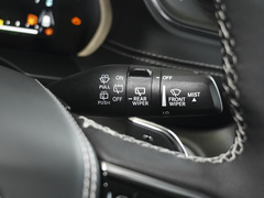 2023款 2.0T 4xe 远峰版