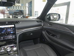 2023款 2.0T 4xe 远峰版