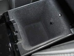 2023款 2.0T 4xe 远峰版