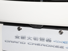 2023款 2.0T 4xe 巅峰版