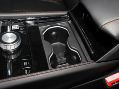 2023款 2.0T 4xe 巅峰版