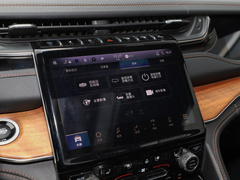2023款 2.0T 4xe 巅峰版