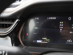 2023款 2.0T 4xe 巅峰版