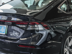 2023款 2.0L e:PHEV 尊贵版