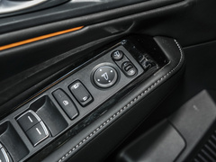 2023款 2.0L e:PHEV 尊贵版