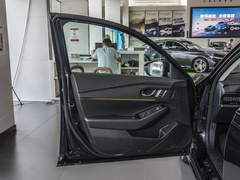 2023款 2.0L e:PHEV 尊贵版