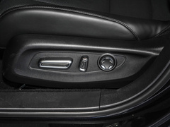 2023款 2.0L e:PHEV 尊贵版