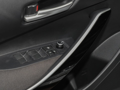 2023款 1.8L 智能电混双擎 精英版