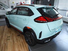 2023款 1.5L CVT闪耀版