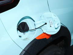 2023款 1.5L CVT闪耀版