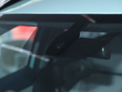 2023款 1.5L CVT闪耀版