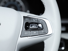 2023款 1.5L CVT闪耀版